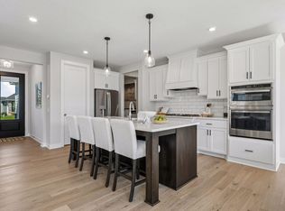 15463 111th Ave N, Osseo, MN 55369