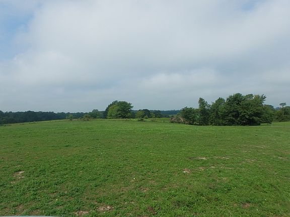 4th image of Fox Trot Ln