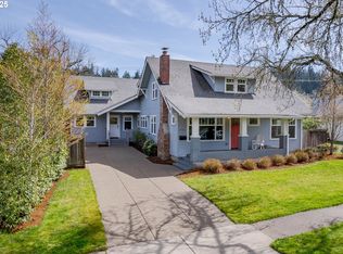 1545 Villard St, Eugene, OR 97403
