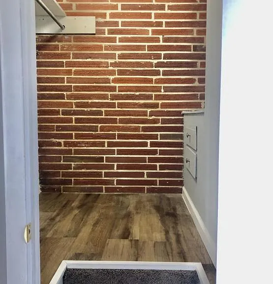 380 S Daleville Ave #F — Photo 13