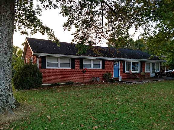 2nd image of 112 Kelly Ct