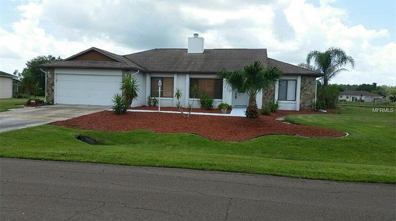 1st image of 2930 Pineridge Cir