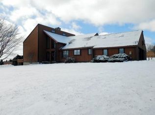 377 Port Rd, Binghamton, NY 13901