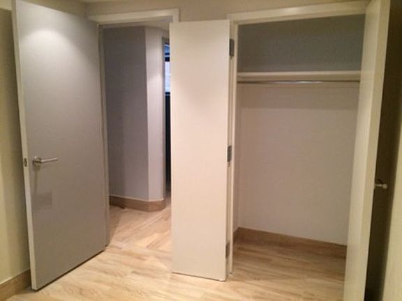 4th image of 267 Kosciuszko St APT 1F