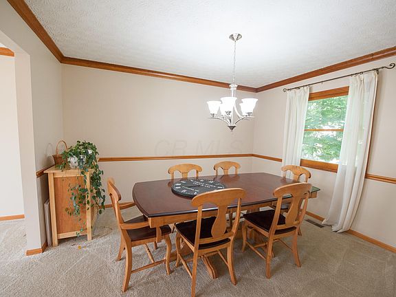 5th image of 1012 Oakshade Dr