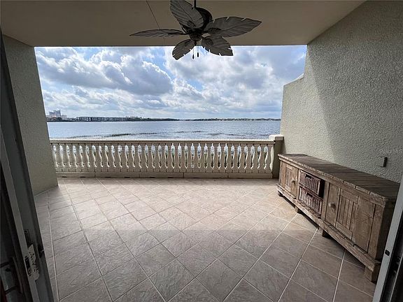 3rd image of 8761 The Esplanade APT 4