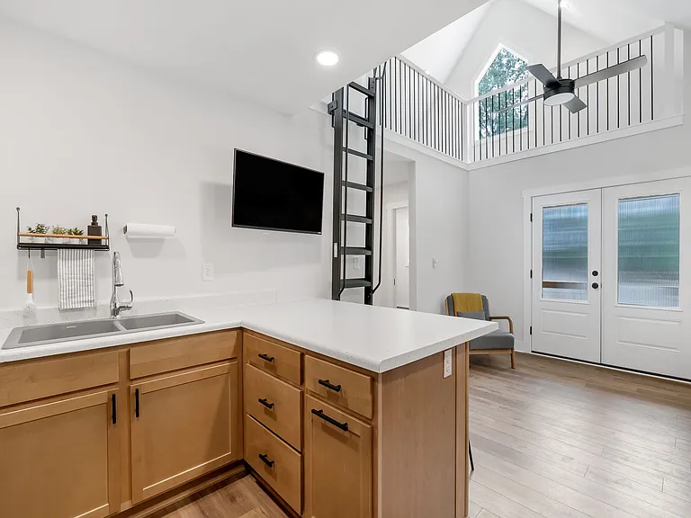 751 Sawgrass Cir — Photo 10