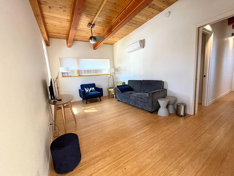 2743 Friendly Aly — Photo 20