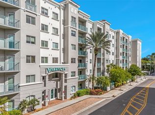 6001 SW 70th St APT 227, South Miami, FL 33143