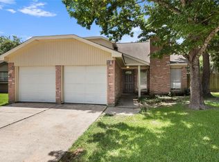 2106 Landing Way Ct, Spring, TX 77373