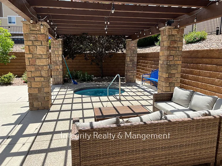 1496 Royal Troon Dr — Photo 33