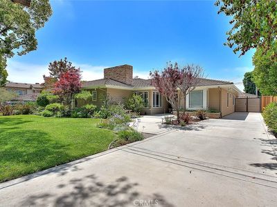 5430 E Las Lomas St, Long Beach, CA, 90815