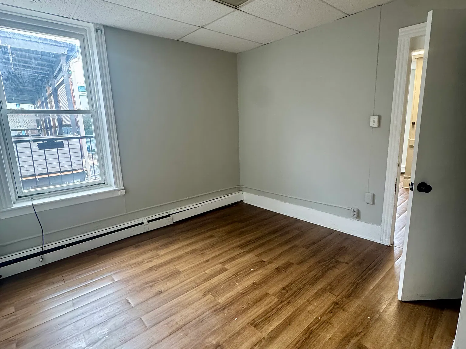 Studio, 500 sqft, $1,450 — Photo 3