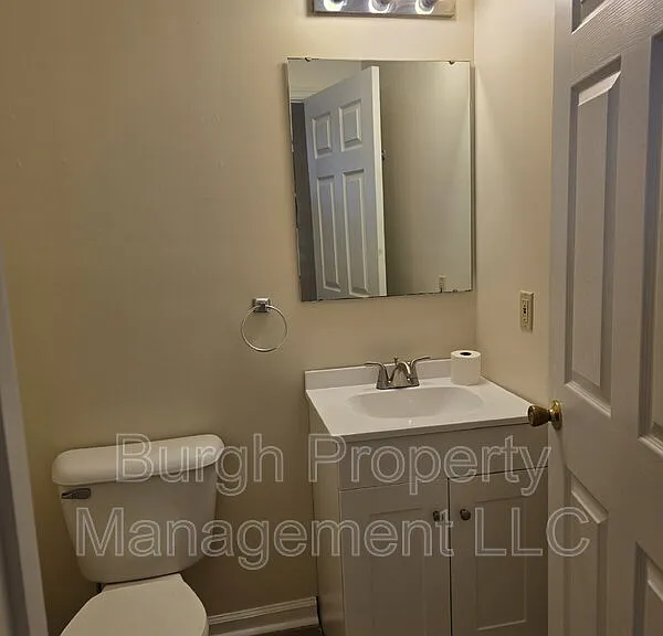 116 W 8th Ave #4B — Photo 9