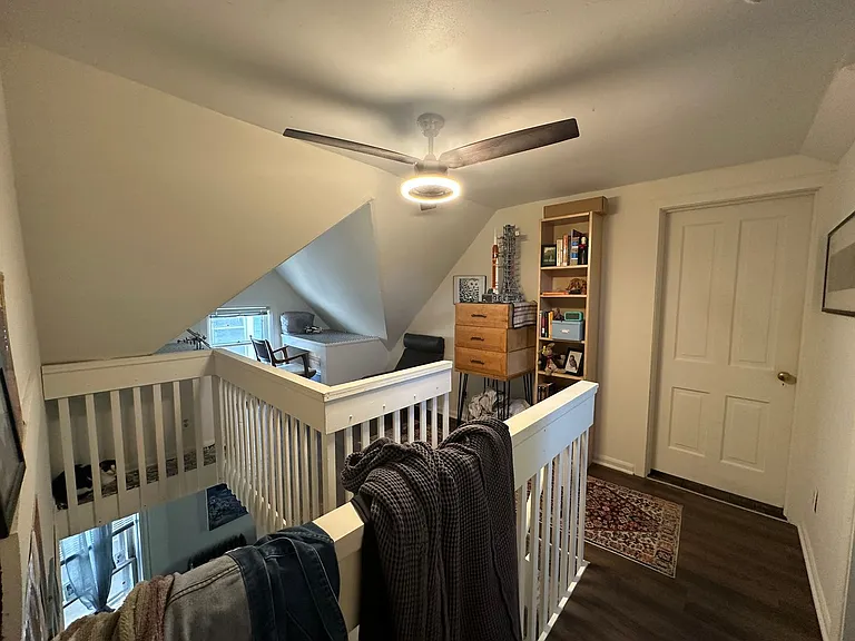 522 E. Main Street — Photo 16
