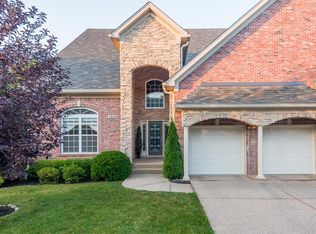 3238 Ridge Brook Cir, Louisville, KY 40245