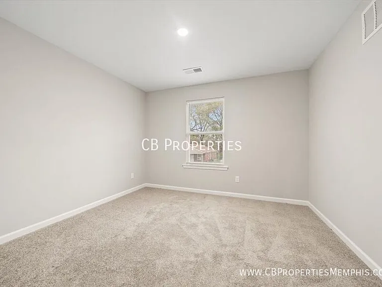 2845 Yale Ave — Photo 8
