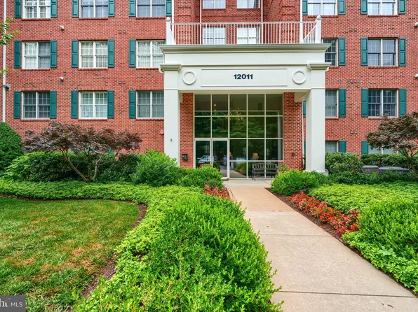 12011 Tralee Rd Unit 202, Lutherville Timonium, MD 21093