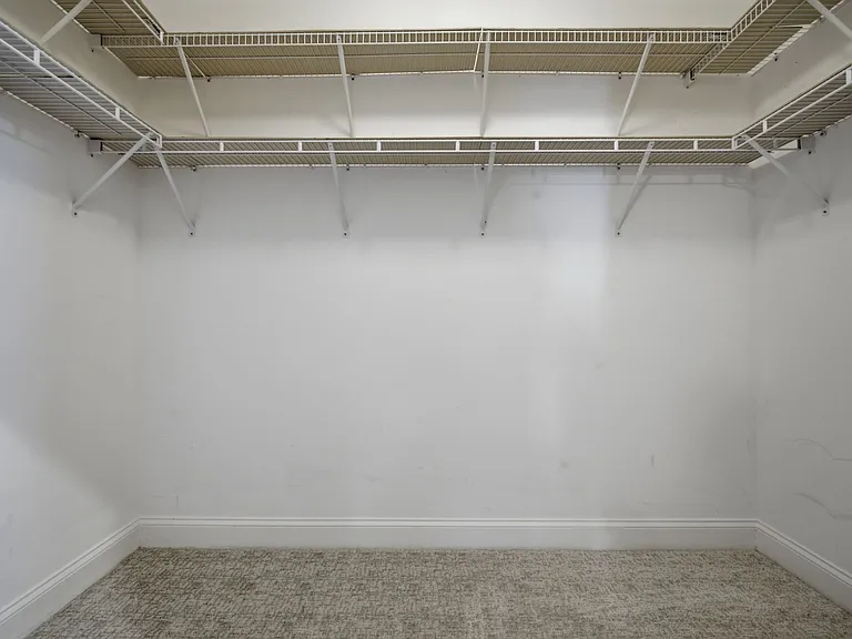 5036 Winslow Dr — Photo 23