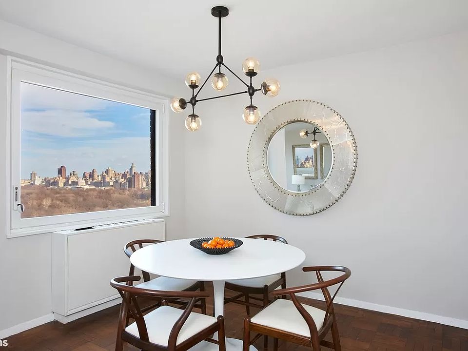 1st image of 10 W 66th St APT 25B