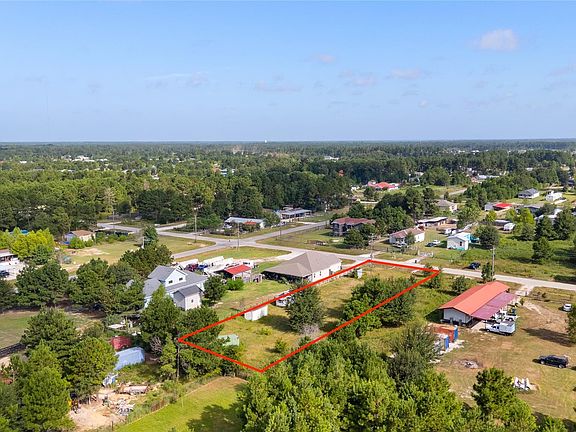 4th image of 1200 County Road 5017