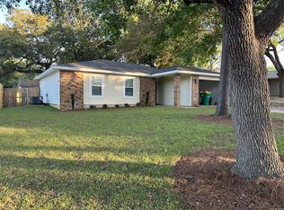 1133 37th St, Niceville, FL 32578