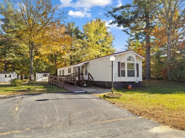 85 Gooseberry Circle, Rochester, NH 03867