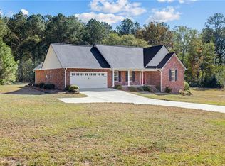 33 Patriot Ln, Winterville, GA 30683