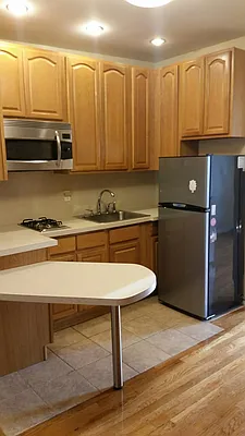 Rented by Lang Realty LLC | media 28