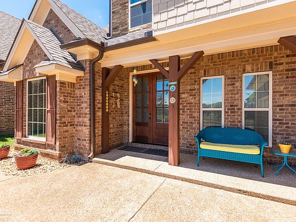 2nd image of 6890 Dakota Cir S