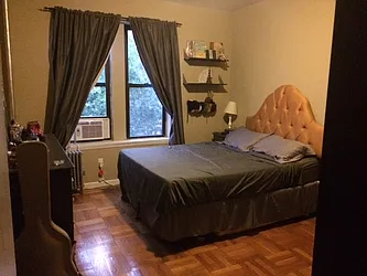 Rented by Realty 2000 Corp