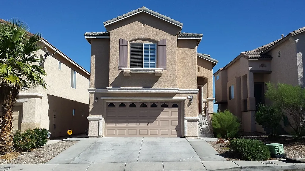 Unique Split-Level Home That You'd Like to See! — Photo 1