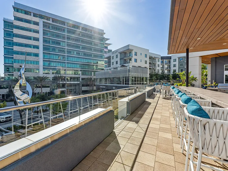 Vive Luxe, San Diego, CA, Outdoor Lounge