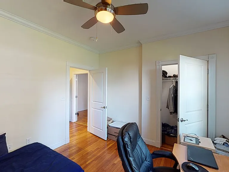 15 Glenville Ave #5 — Photo 13