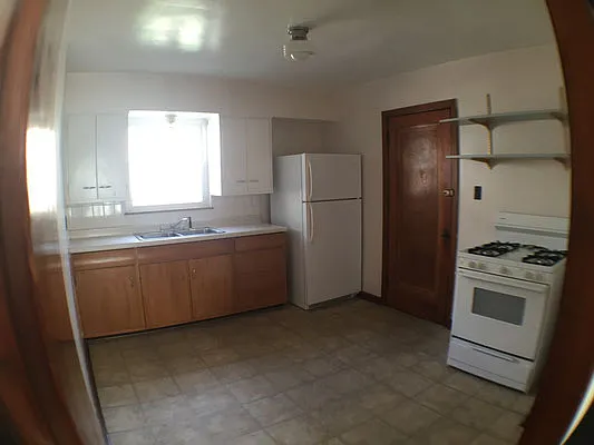 372 Probasco St — Photo 11