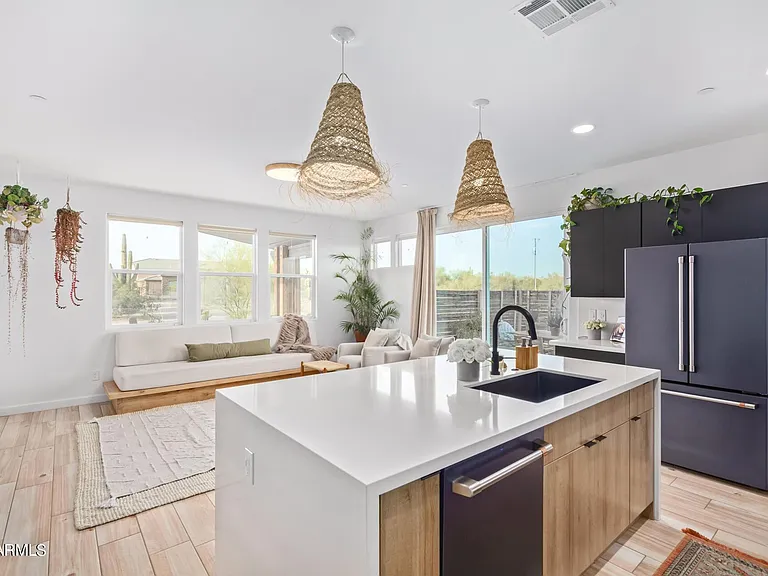 7015 E Davis Rd — Photo 9