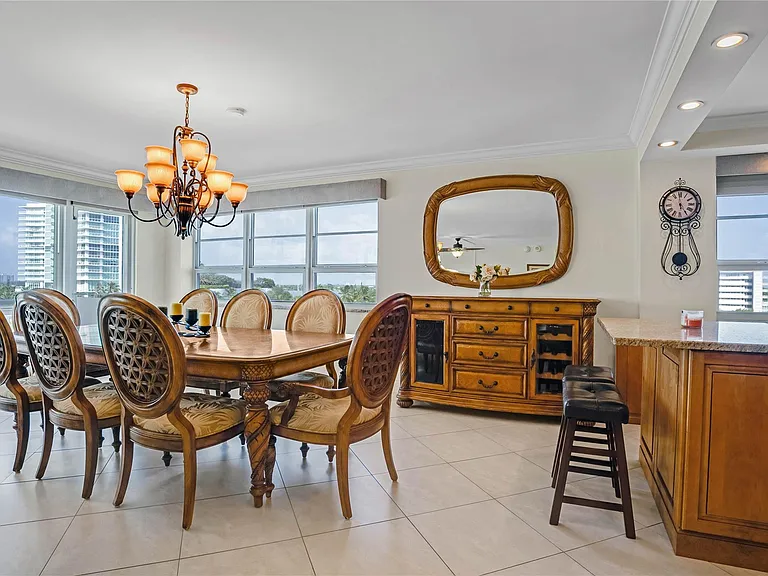 133 N Pompano Beach Blvd #501 — Photo 13