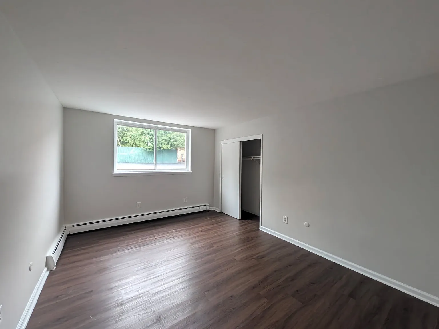 1 bed, $1,695 — Photo 2