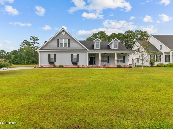427 Candlewood Drive, Jacksonville, NC 28540
