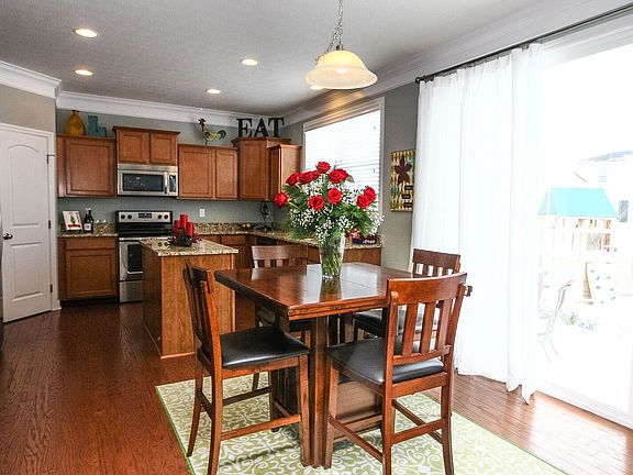 2nd image of 2160 Silverspur Dr