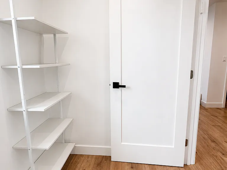 5735 Wilhelmina Ave — Photo 16