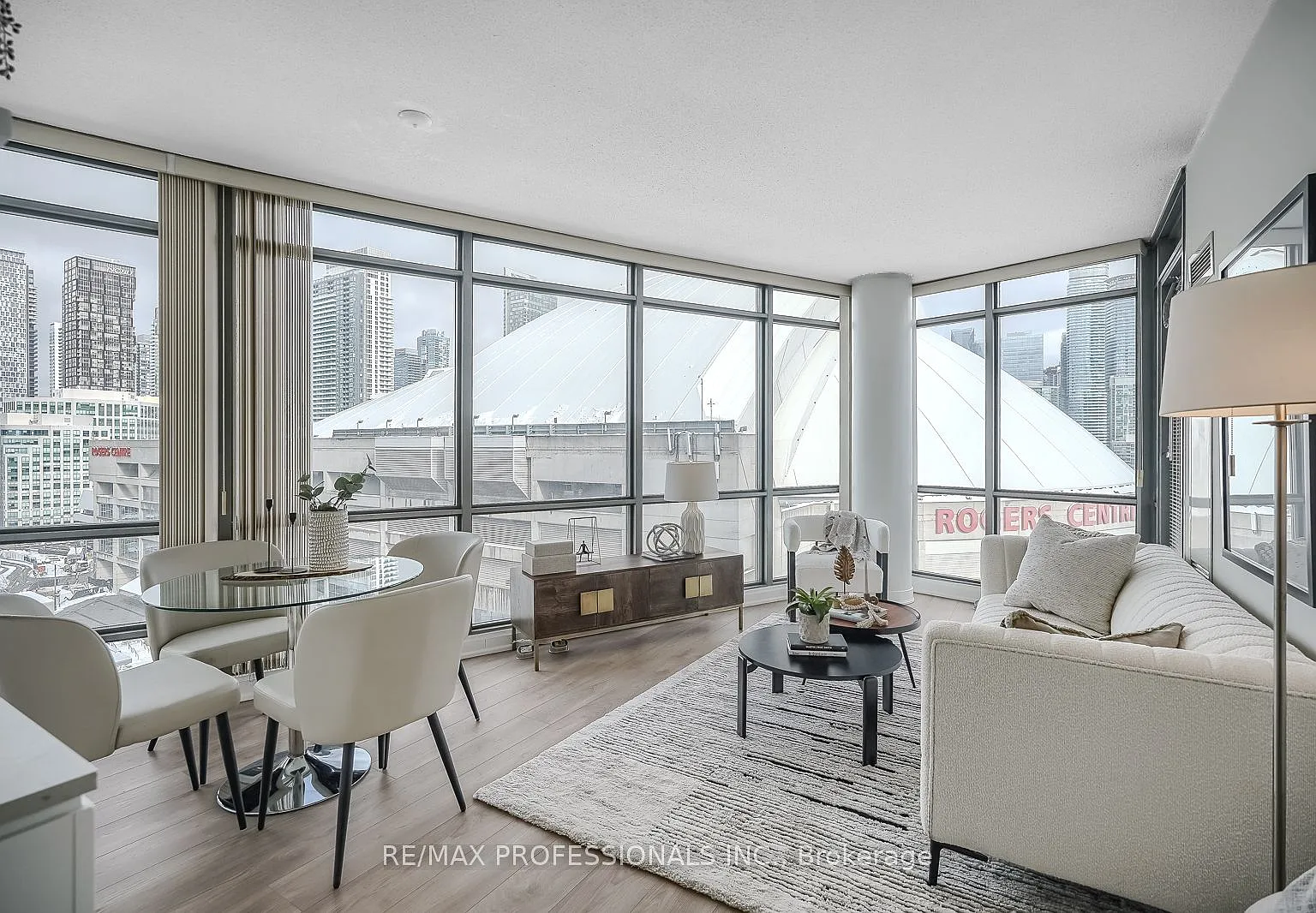 3 bed, $3,600 — Photo 1