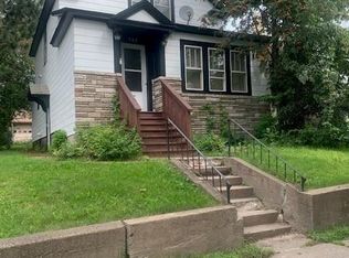 725 Hayes St, Eveleth, MN 55734