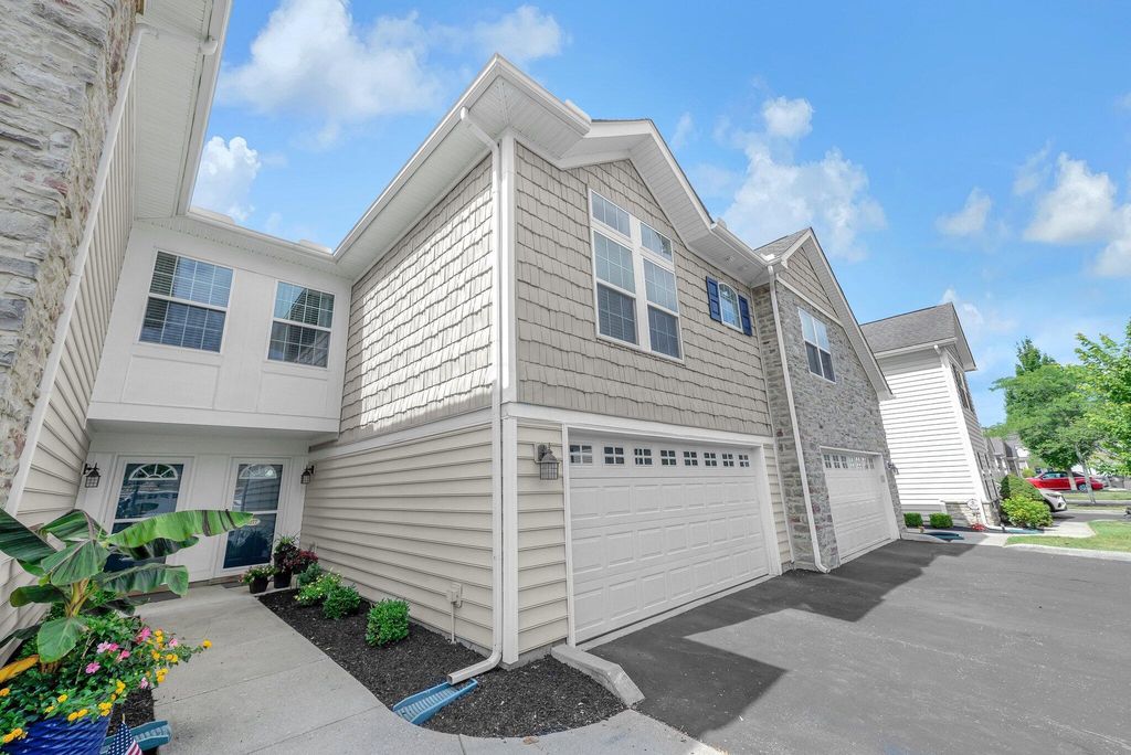 Real estate listing image