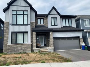 133 Rugosa St, Ottawa, ON K2J6S3