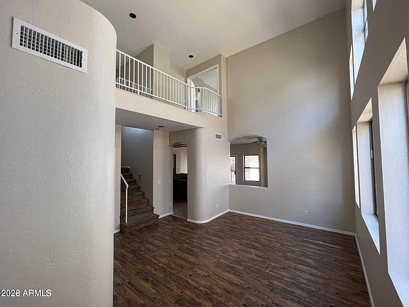 3rd image of 1822 N 106th Avenue