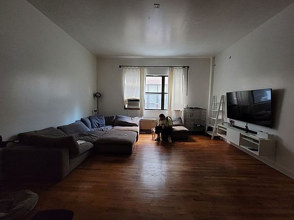 3rd image of 236 Moore St #310