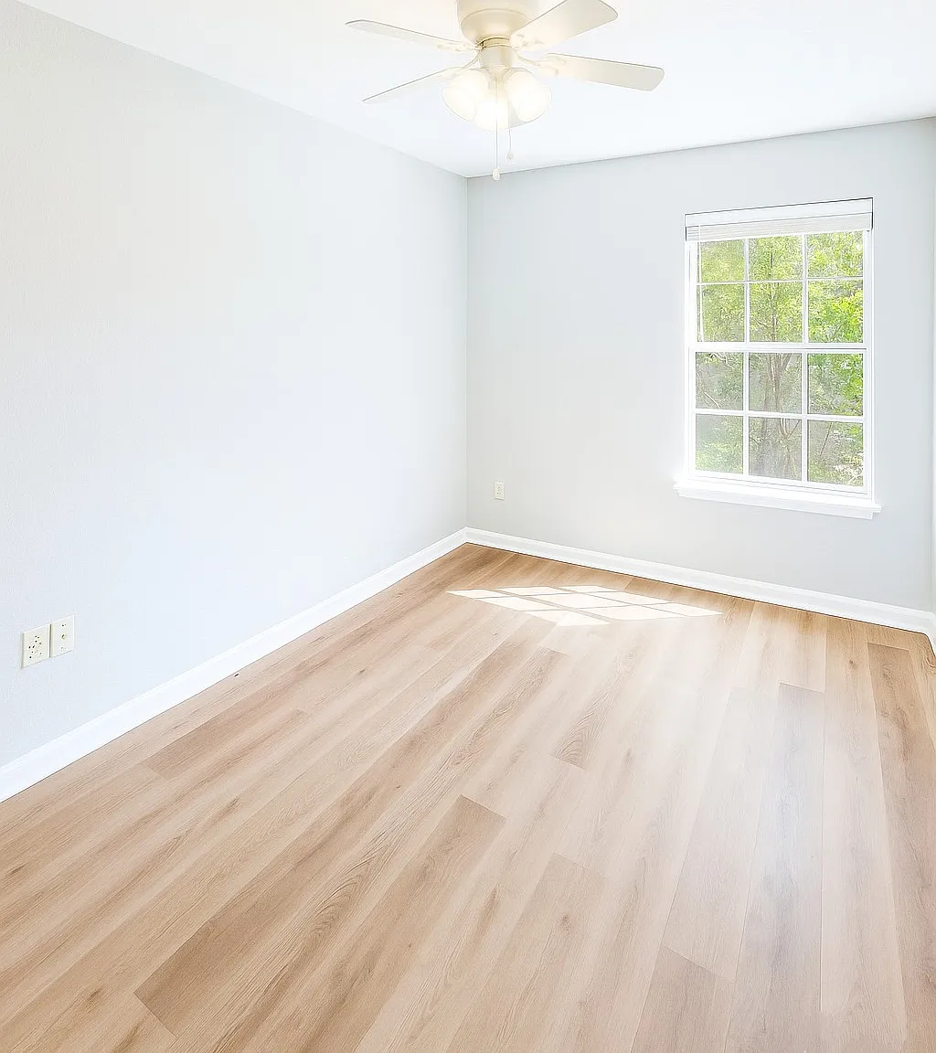 2182 Timberwood Circle South — Photo 4