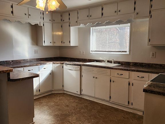 Large Kitchen