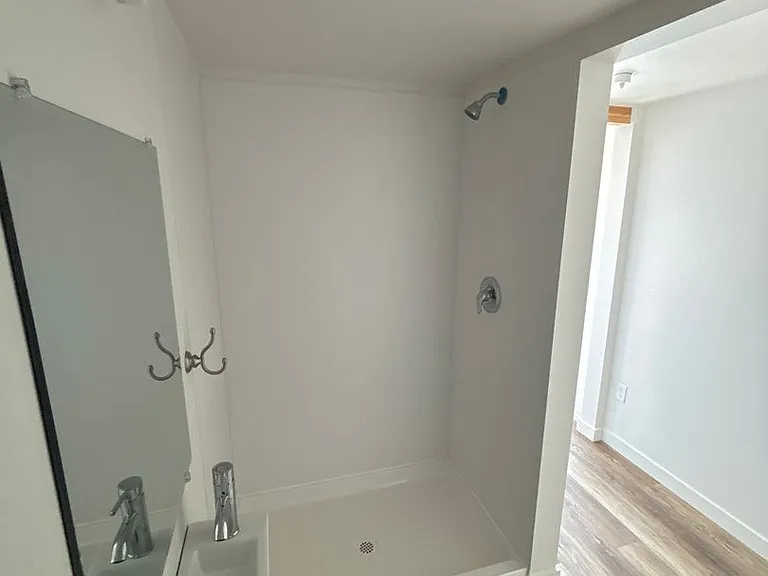 Bode Luna Park - 6 weeks Free & $99 Security Deposit OAC — Photo 28